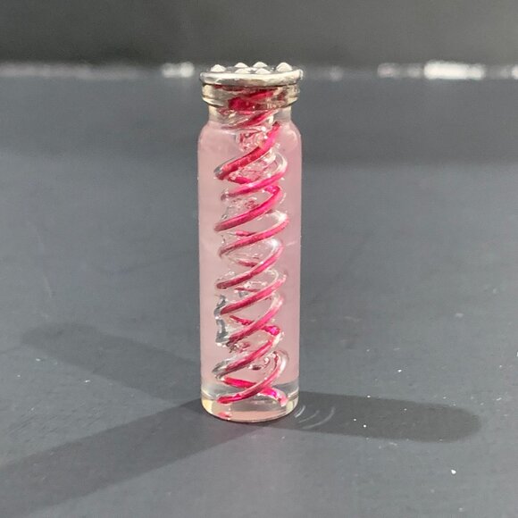 Resident Evil Revelations - T-PHOBOS VIRUS VIAL - 1.25inches - Picture 3 of 7